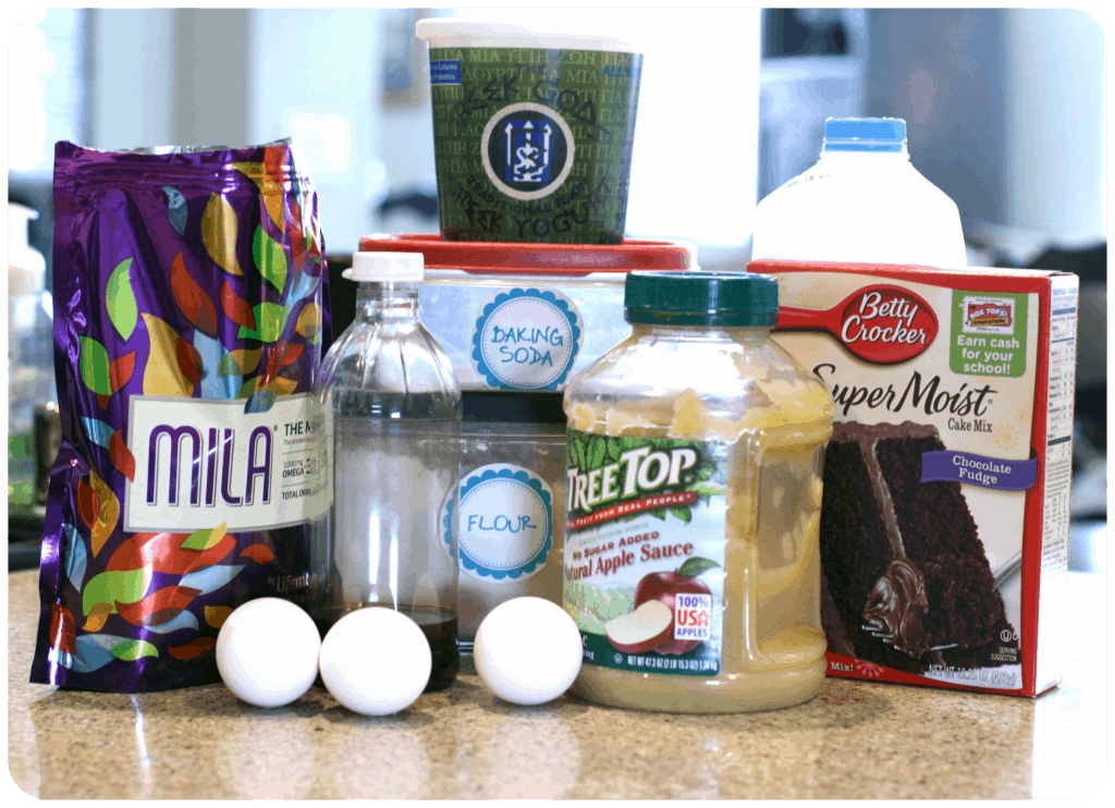 double chocolate chip muffin ingredients www.thepinningmama.com double chocolate chip muffin ingredients www.thepinningmama.com
