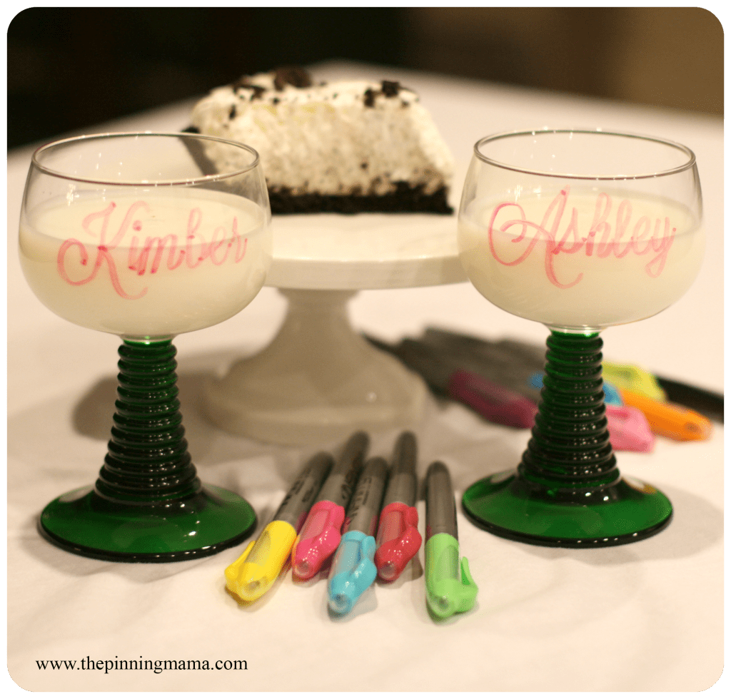Personalized Wine Glasses www.thepinningmama.com