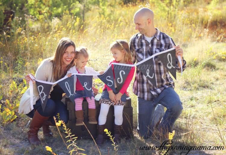 web Easy Photo Props for Family Pictures 12