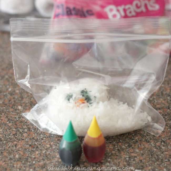 Powdered Donut Easter Basket Treats - click for easy tutorial