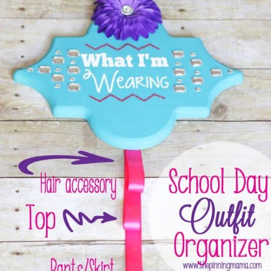 Easy DIY School Day Outfit Organizer #thebigbling