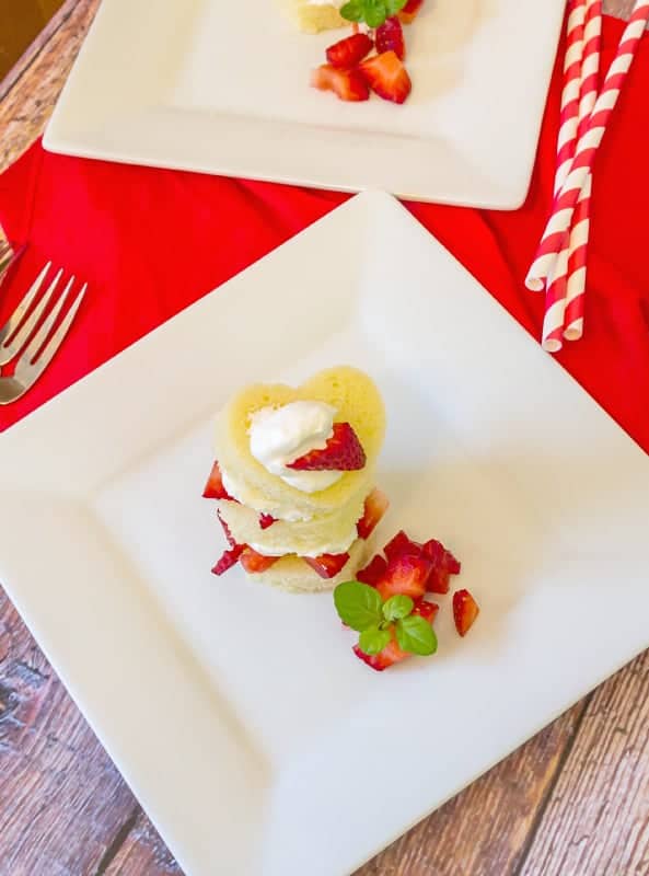 Make Valentine's Day a little more special with heart shaped desserts for your sweetheart. Great classroom favor ideas and simple make ahead desserts.