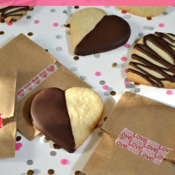 Chocolate-Dipped Shortbread Hearts | Hello Little Home for The Pinning Mama #ValentinesDay #Cookies