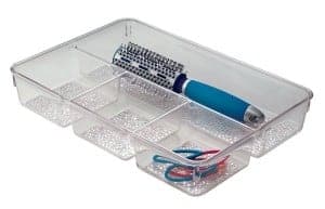 Great way to organize bathroom drawers! Lots of bathroom organization ideas on thepinningmama.com