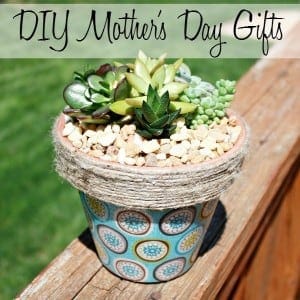 Easy DIY Mother's Day gifts & crafts that every woman will love. 