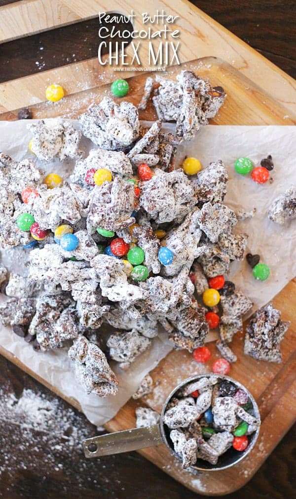 Peanut Butter and Chocolate desserts are my favorite!  I could not live without this muddy buddy recipe during the holidays!