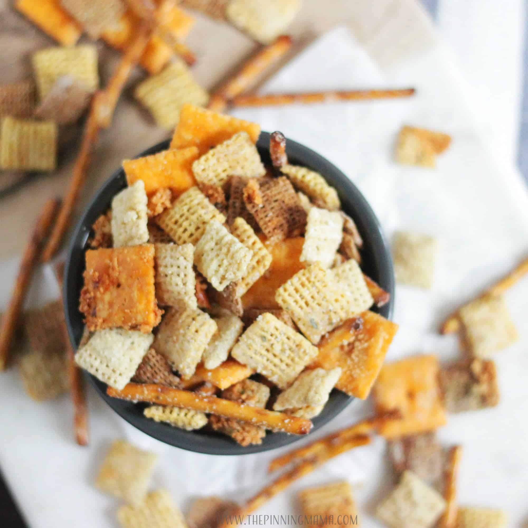 Cheesy Ranch Chex Mix- Only 6 ingredients.  Such an easy snack to make for Christmas parties and I Love everything ranch flavored!