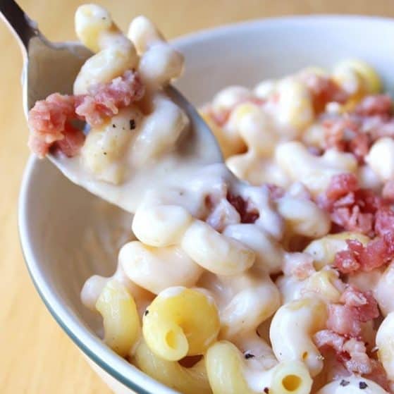One Pot Mac n Cheese! Easy, versatile, delicious!