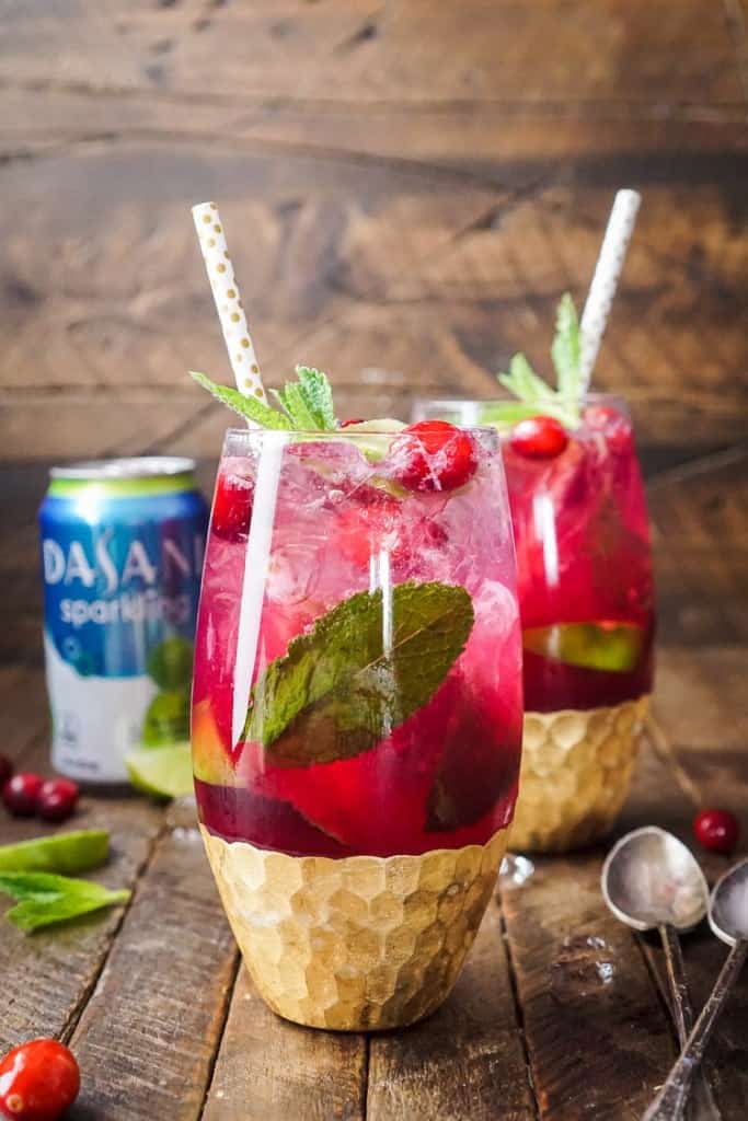 90+ sparkling drink recipes for any celebration, party or holiday gathering