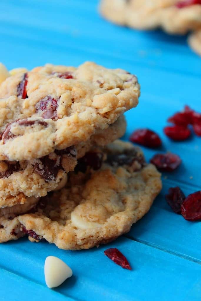 Try these cranberry oatmeal cookies for your holiday festivities!