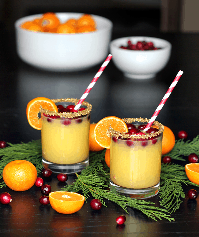 90+ sparkling drink recipes for any celebration, party or holiday gathering