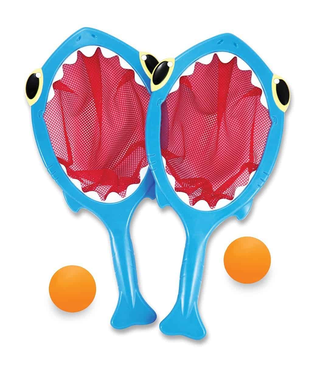 10+ Best Games and Toys for a Fun Day at the Beach: Shark Toss & Catch | www.thepinningmama.com