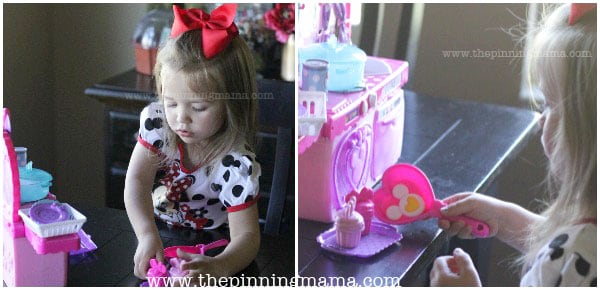 10+ Super Fun ideas for Mommy - Daughter Girls Night In - perfect for making memories with your little girl!
