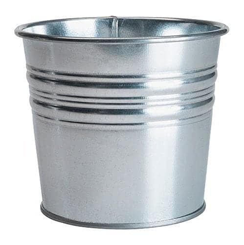Awesome Crafting Blanks You Can Get on Amazon Prime : Galvanized Pot | www.thepinningmama.com