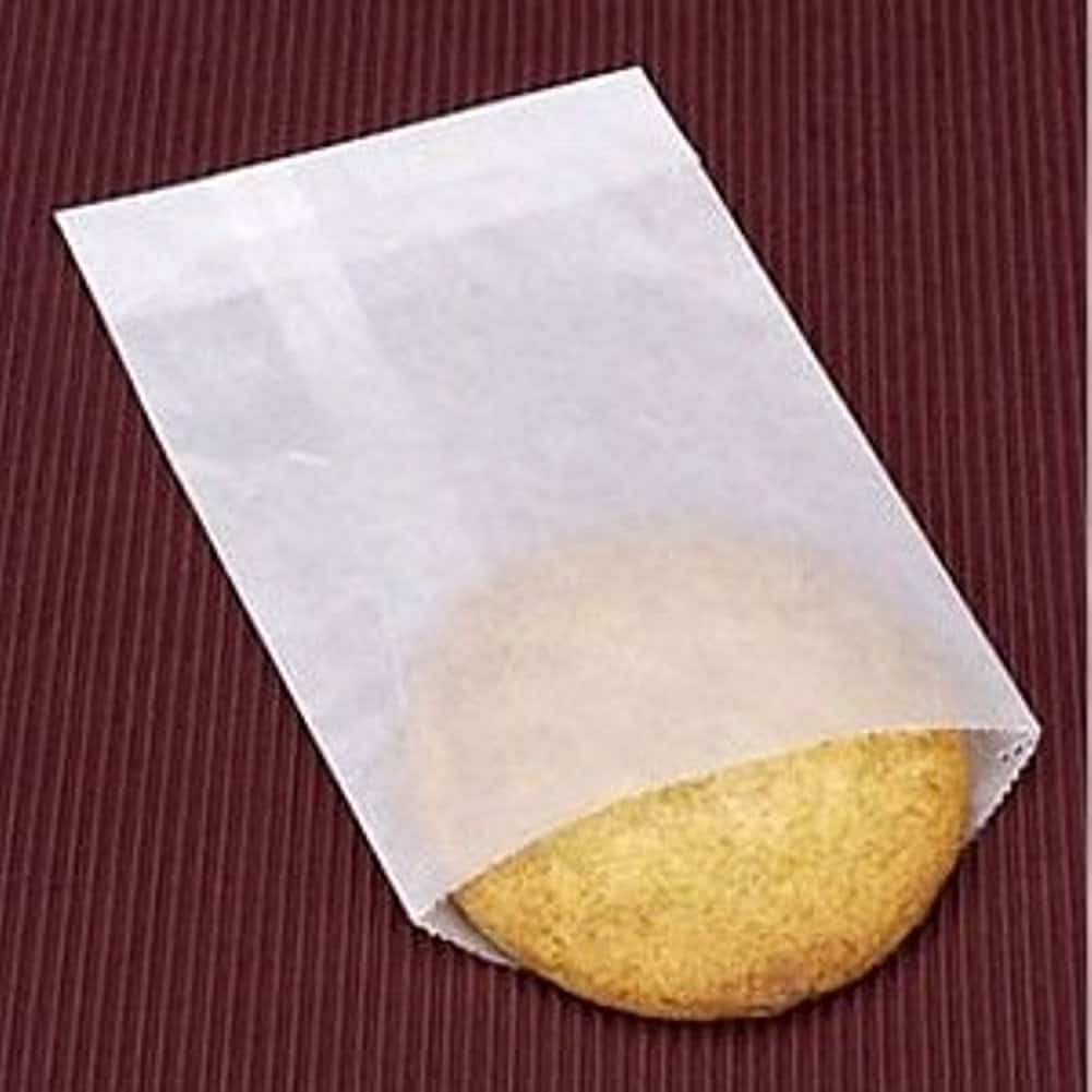 Awesome Crafting Blanks You Can Get on Amazon Prime : Waxed Paper Bags | www.thepinningmama.com