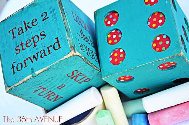 10+ Crazy Fun Outdoor Games Perfect for a Backyard Barbecue: Backyard Giant Board Game| www.thepinningmama.com