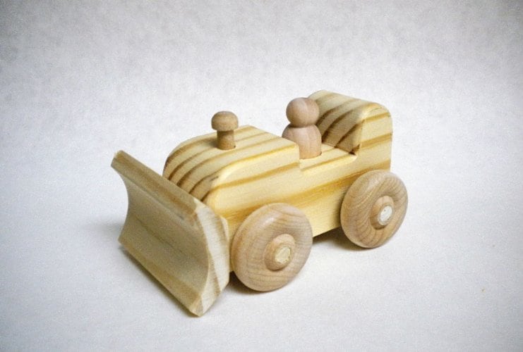 10+ Beautiful Handmade Baby Gifts: Wooden Bulldozer| www.thepinningmama.com