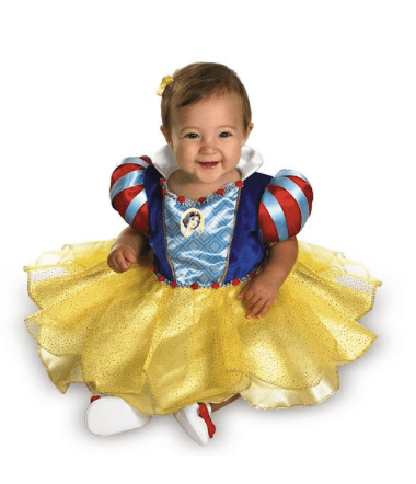 10+ Cutest Halloween Costumes for Baby Girl : Snow White | www.thepinningmama.com
