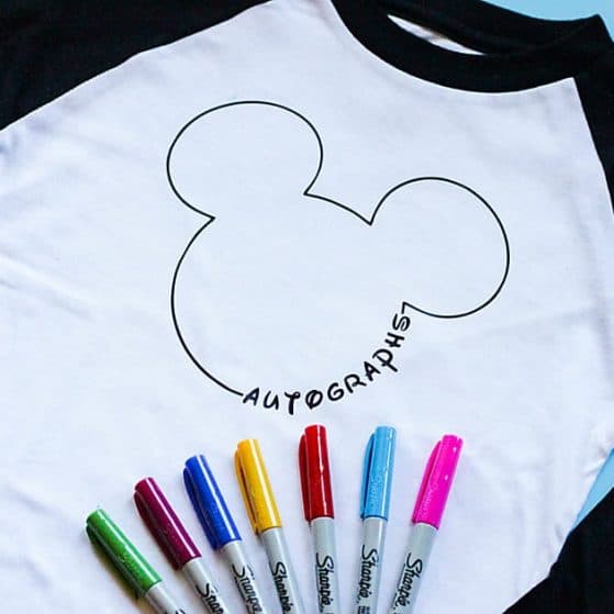 Best way to make memories at Disney World! This DIY Mickey Mouse Autograph shirt is such a fun idea for kids to keep their memories from the trip!