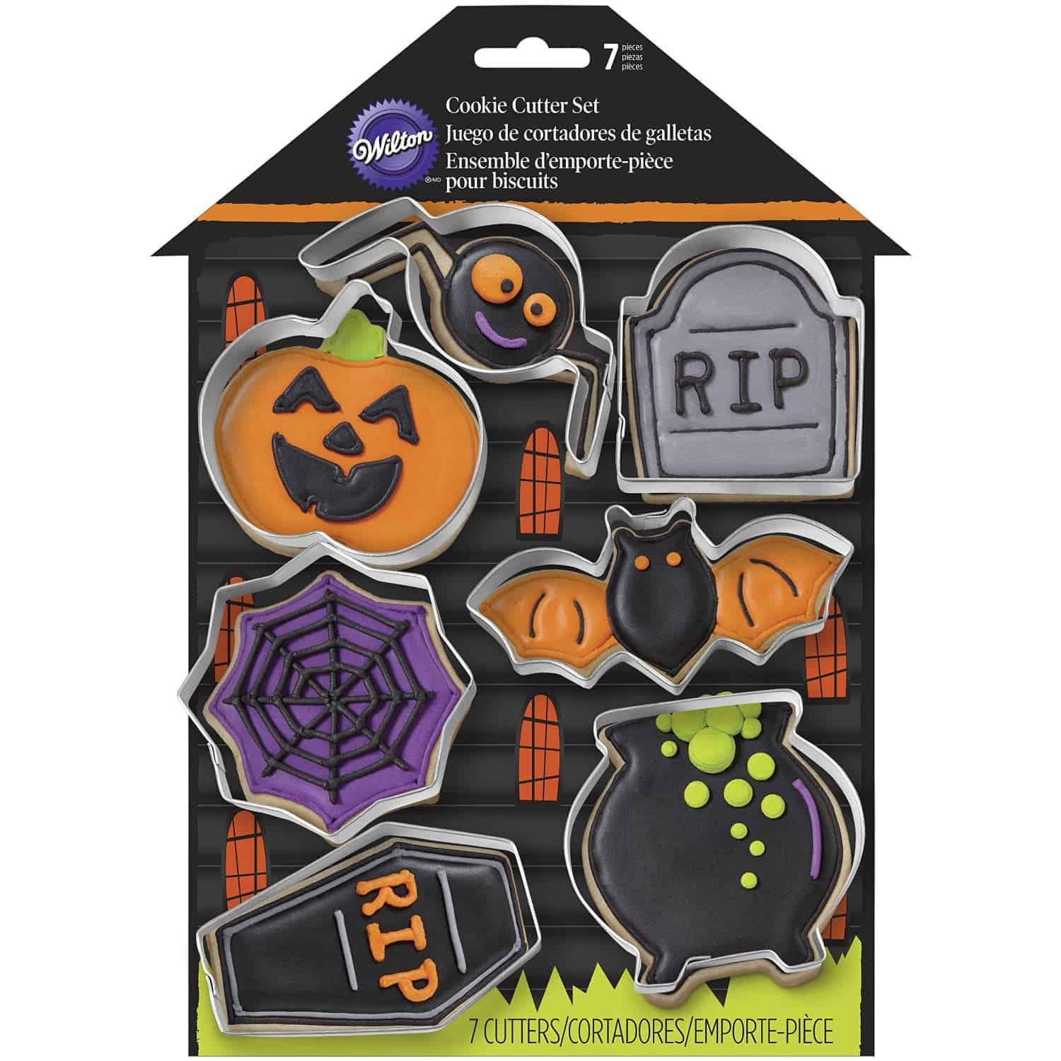 10+ Great Halloween Treats to Give out that Aren't Candy: Cookie Cutters| www.thepinningmama.com