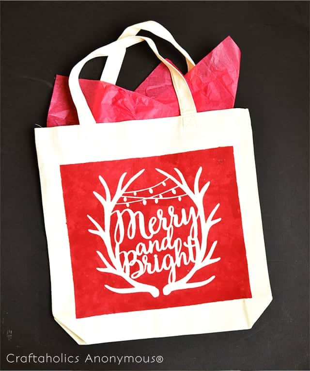 10+ Free Christmas Silhouette Cut Files | www.thepinningmama.com