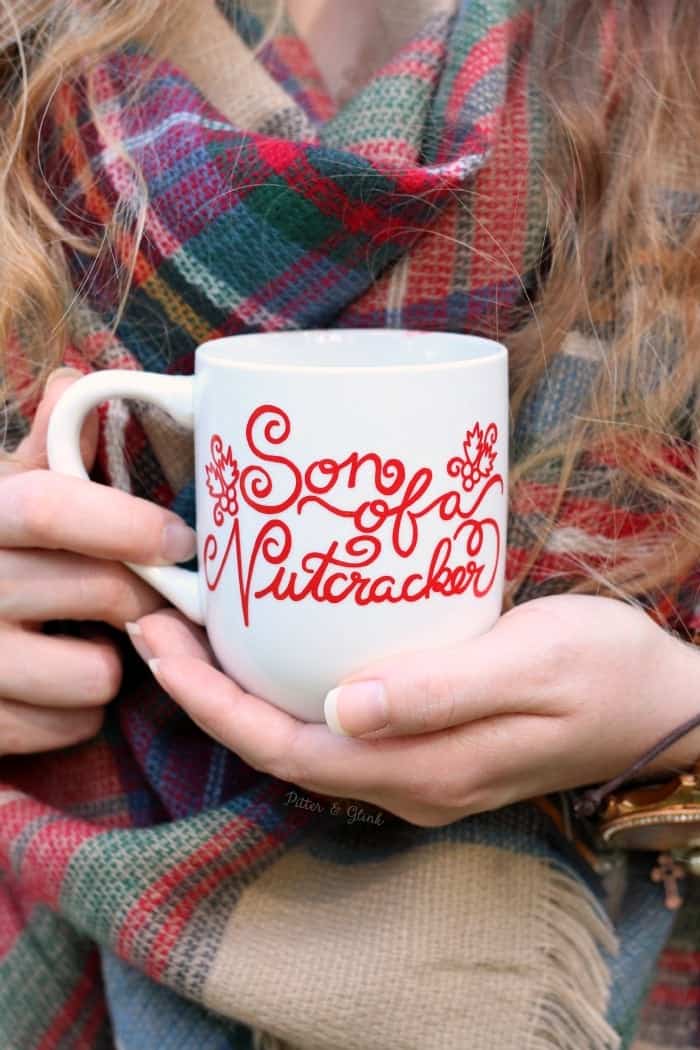 10+ Free Christmas Silhouette Cut Files | www.thepinningmama.com