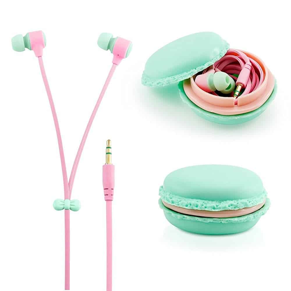 10+ Stocking Stuffers for Teen Girls | www.thepinningmama.com