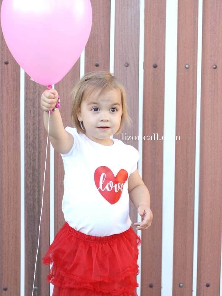 10 Free Valentines Silhouette Cut Files | www.thepinningmama.com
