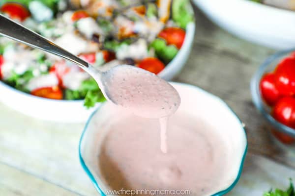 SKinny Southwest Salad Recipe - Packed with flavor but light enough to keep you feeling great!