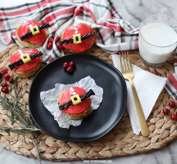 Easy Christmas Breakfast- Santa Claus Cinnamon Rolls