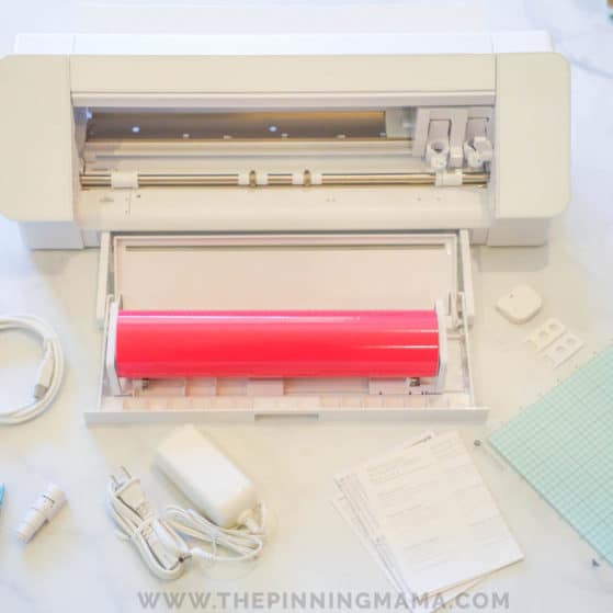 What comes with Silhouette CAMEO 4